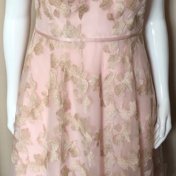 Oleg Cassini  luxury formal gown size 14 - Picture 2 of 6